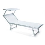601 CORAL ležaljka za sunce srebrna