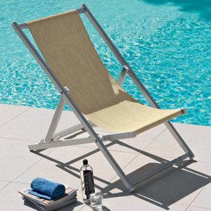 CORAL klasična ležaljka za sunce srebrna